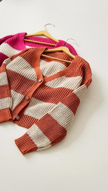 رنگ صورتی موجود